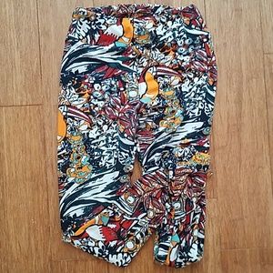 Lularoe OS tropical pattern leggings